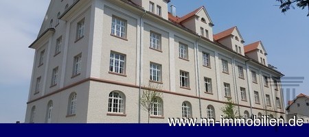 Außenansicht - Gebäudeansicht - Straßenseite Außenansicht - Gebäudeansicht - Straßenseite