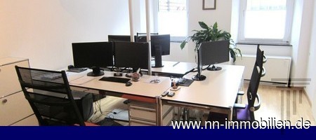 Büro-Ansicht im Zimmer 2 Büro-Ansicht im Zimmer 2