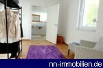 Ankleide mit Zugang zum Tageslichtbad