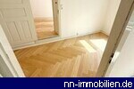 Innenansicht - Broflche - Neuer Parkettboden