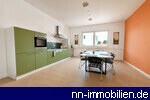sep. K�chenbereich inkl. EBK - Aufenthaltsbereich - KI-generiertes Bild, Abweichungen m�glich