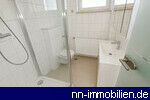 Duschbad im EG - KI-generiertes Bild, Abweichungen m�glich